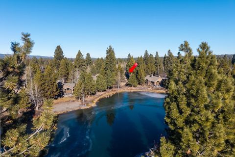 Tiny photo for 56504 Caldera Springs Court #30, Bend, OR 97707 (MLS # 220214327)