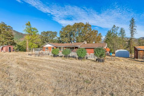 Tiny photo for 3361 Little Applegate Road, Jacksonville, OR 97530 (MLS # 220222612)