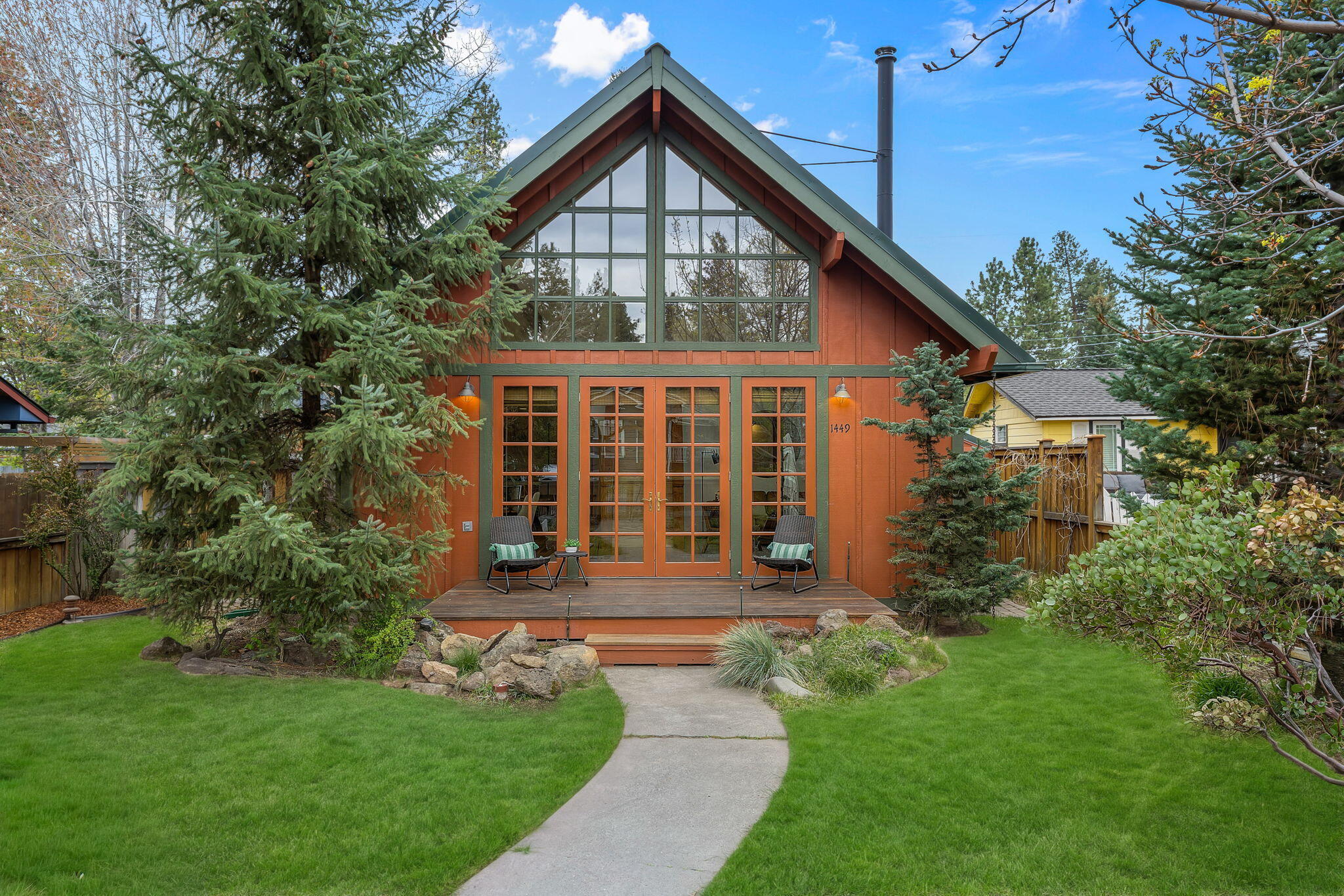 1449 NW Elgin Avenue