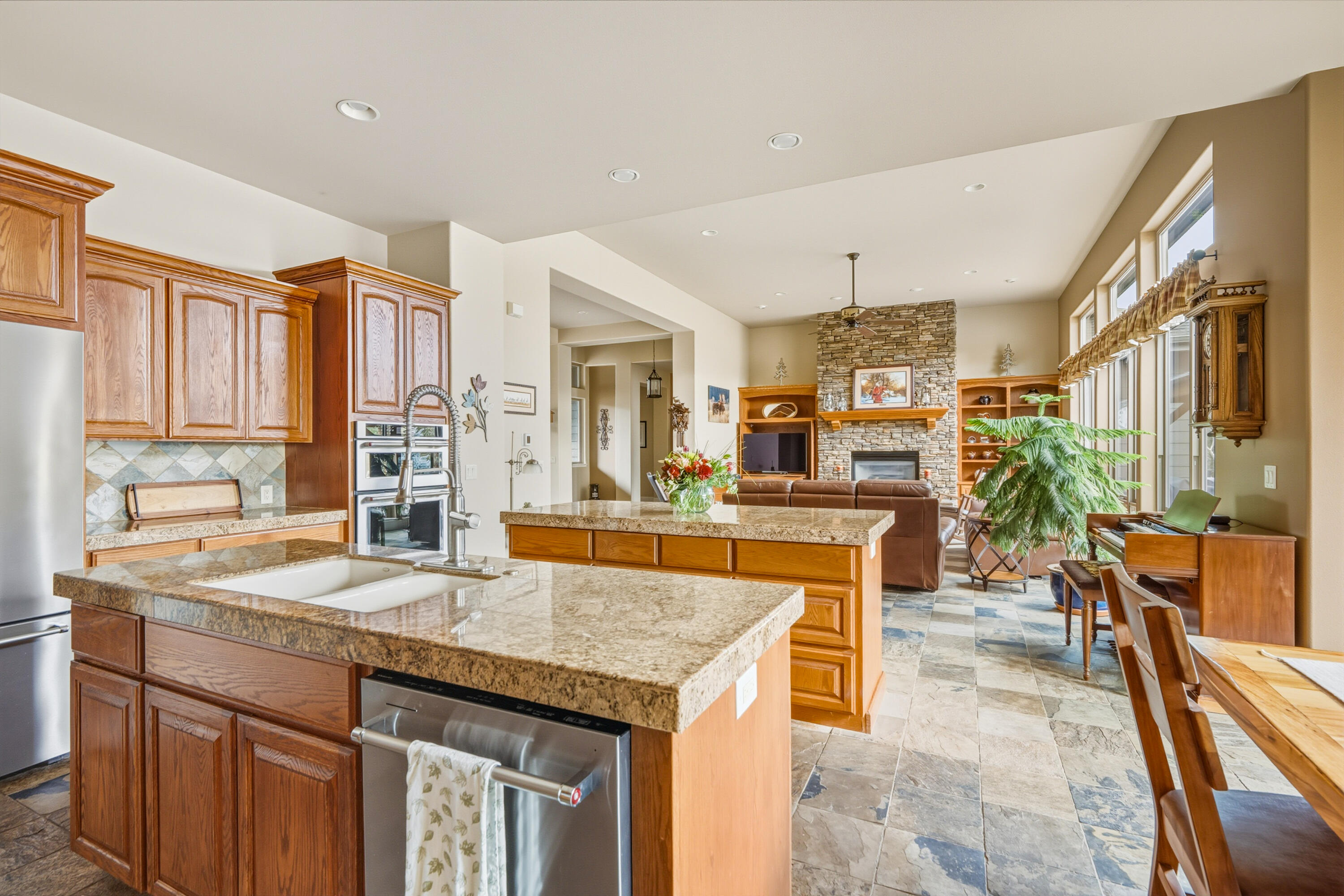 Eagle Crest - Residential