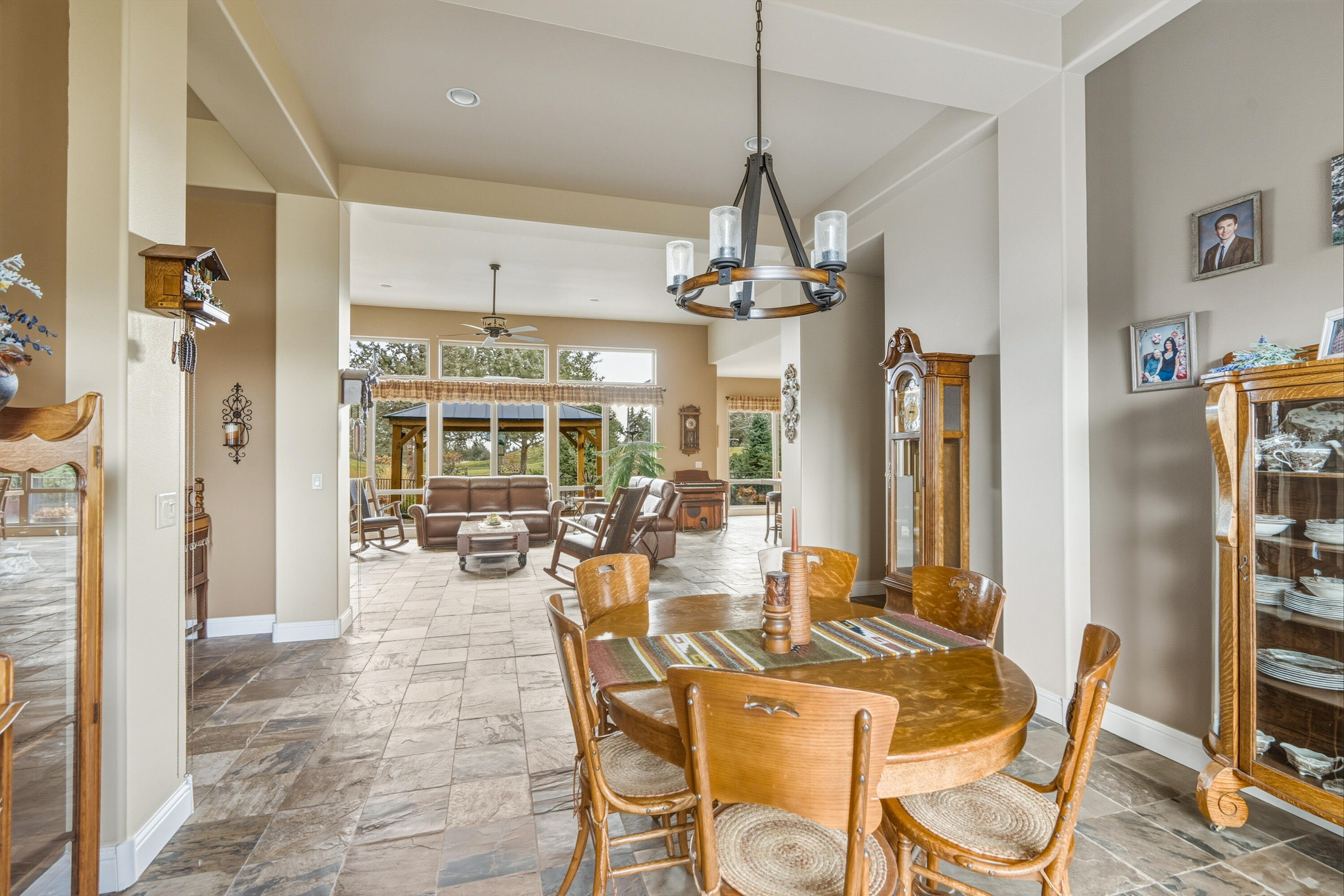 Eagle Crest - Residential