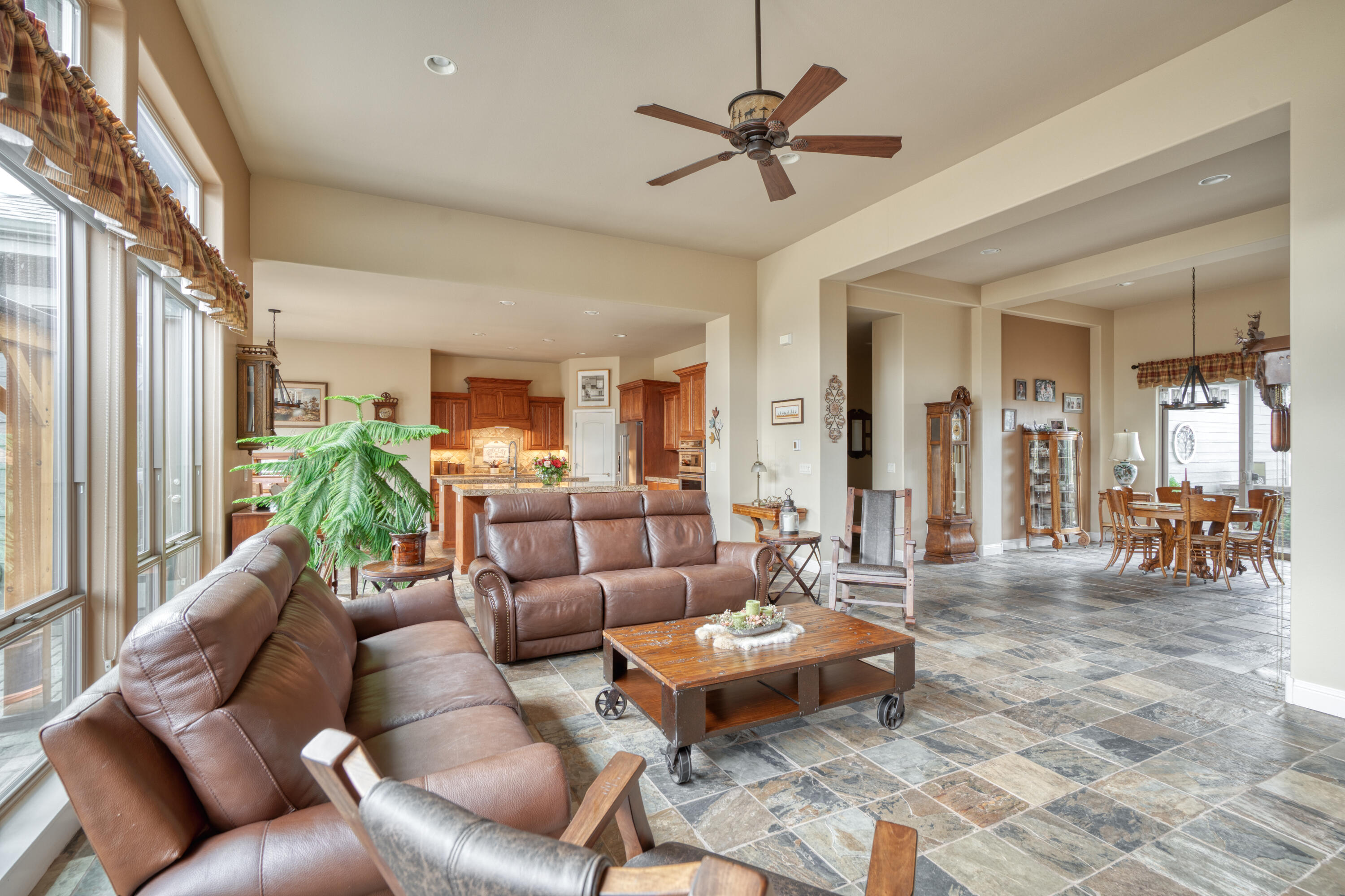 Eagle Crest - Residential