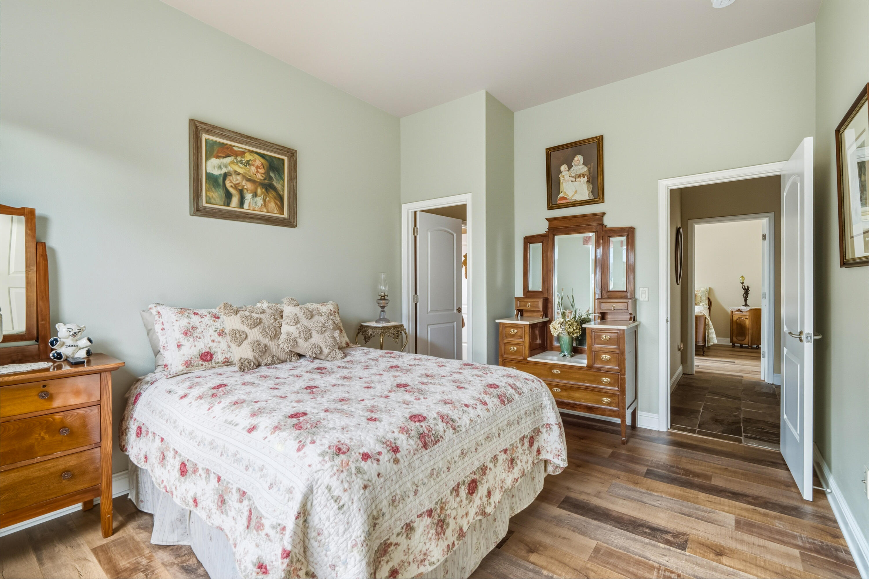 Eagle Crest - Residential