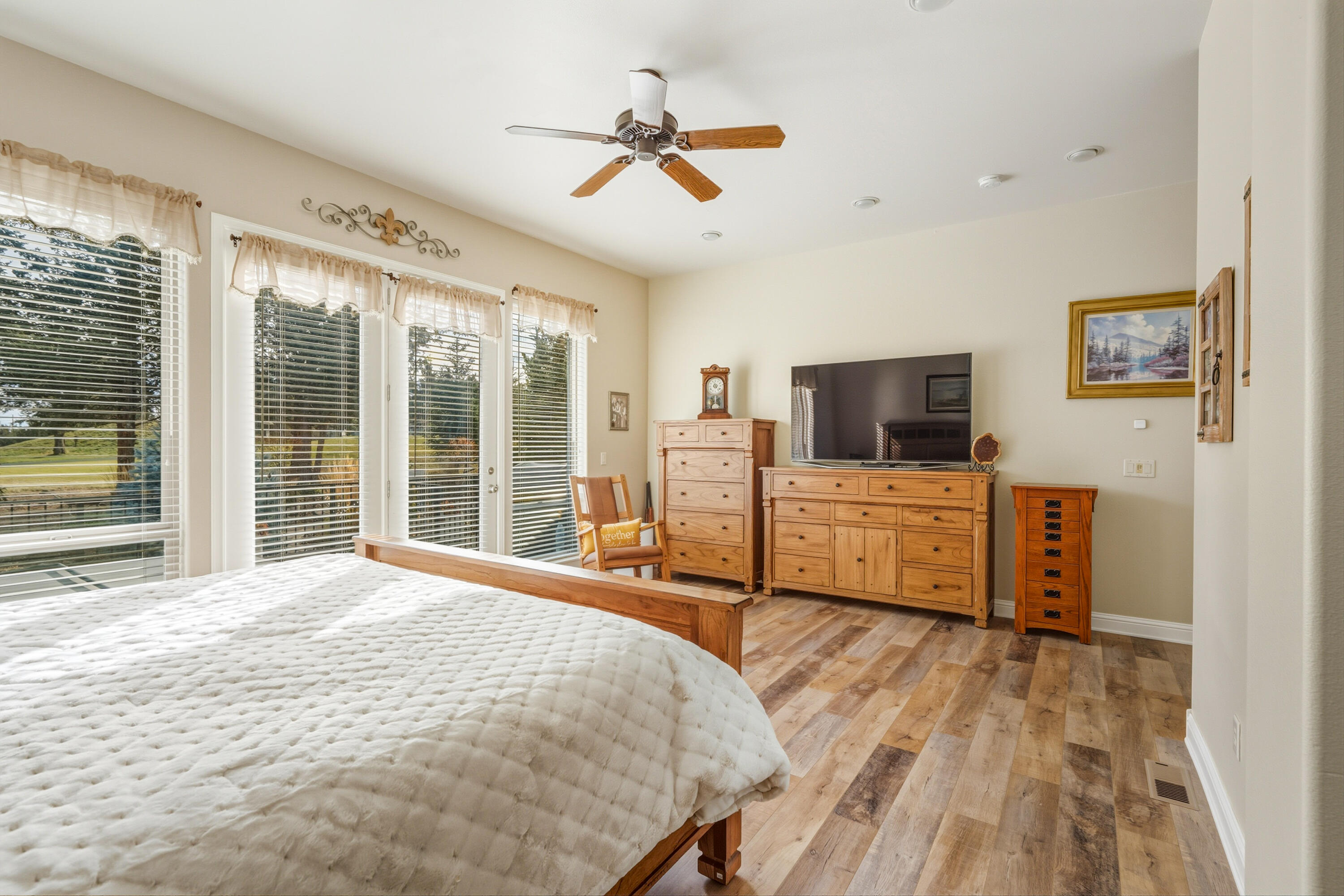 Eagle Crest - Residential