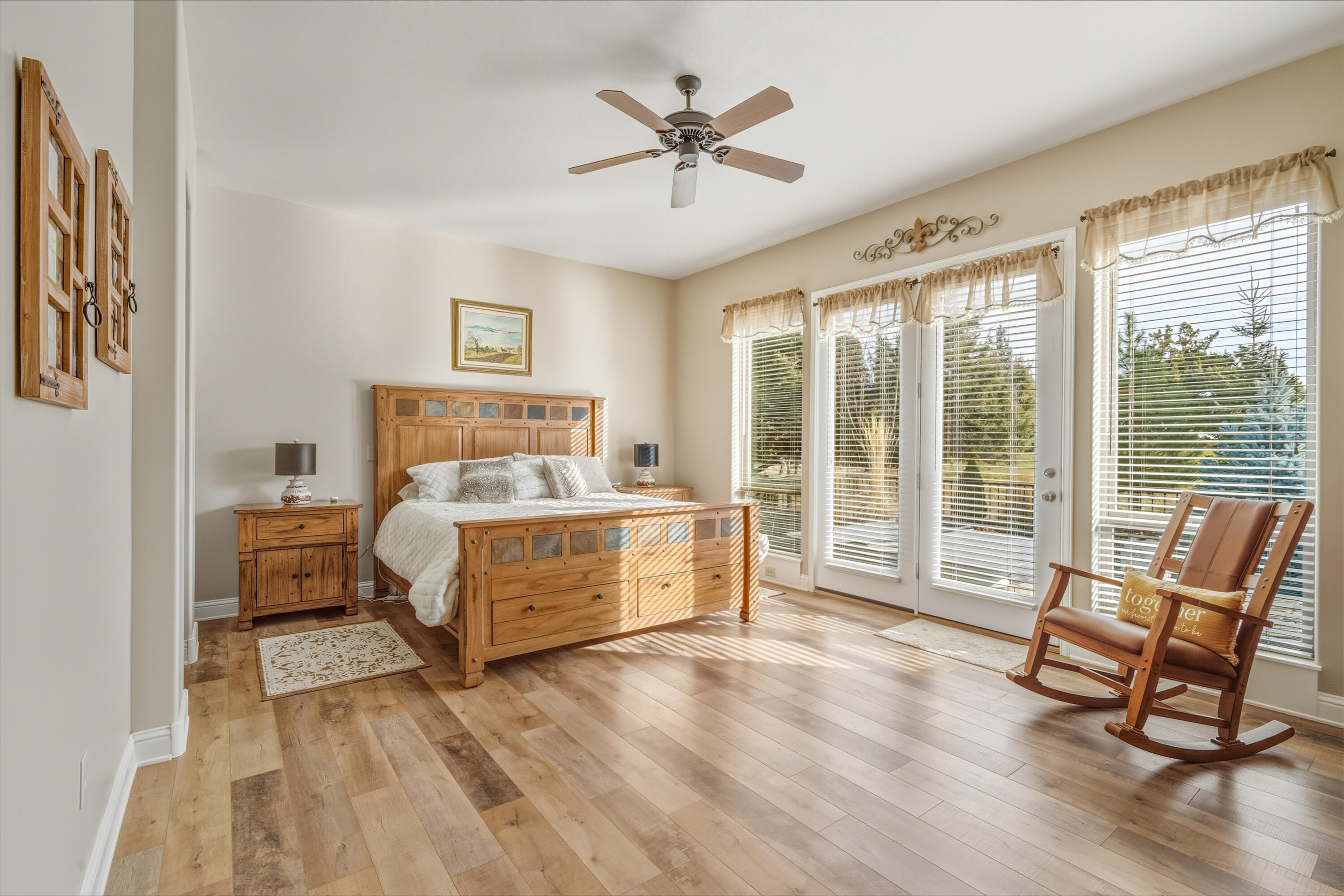 Eagle Crest - Residential