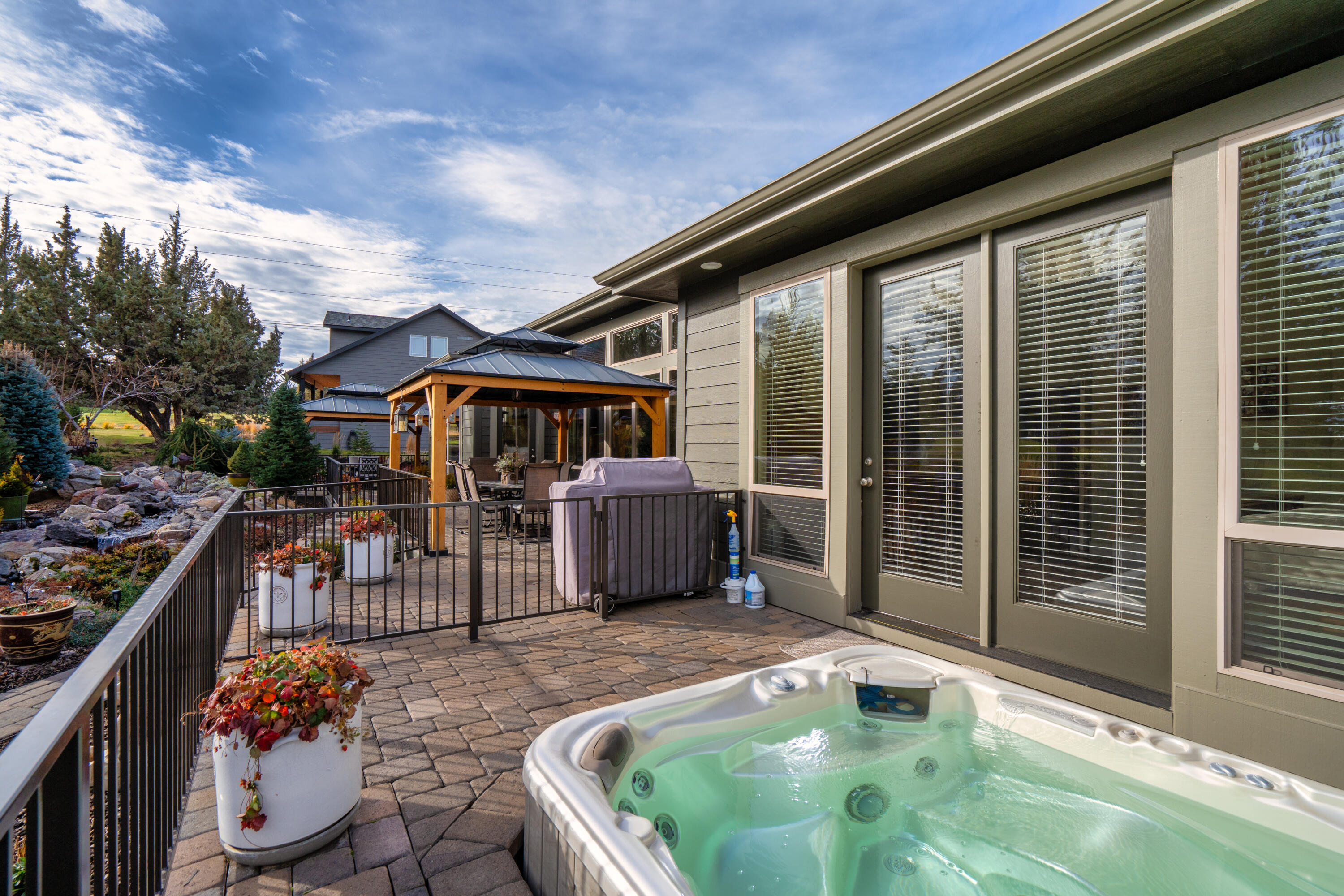 Eagle Crest - Residential