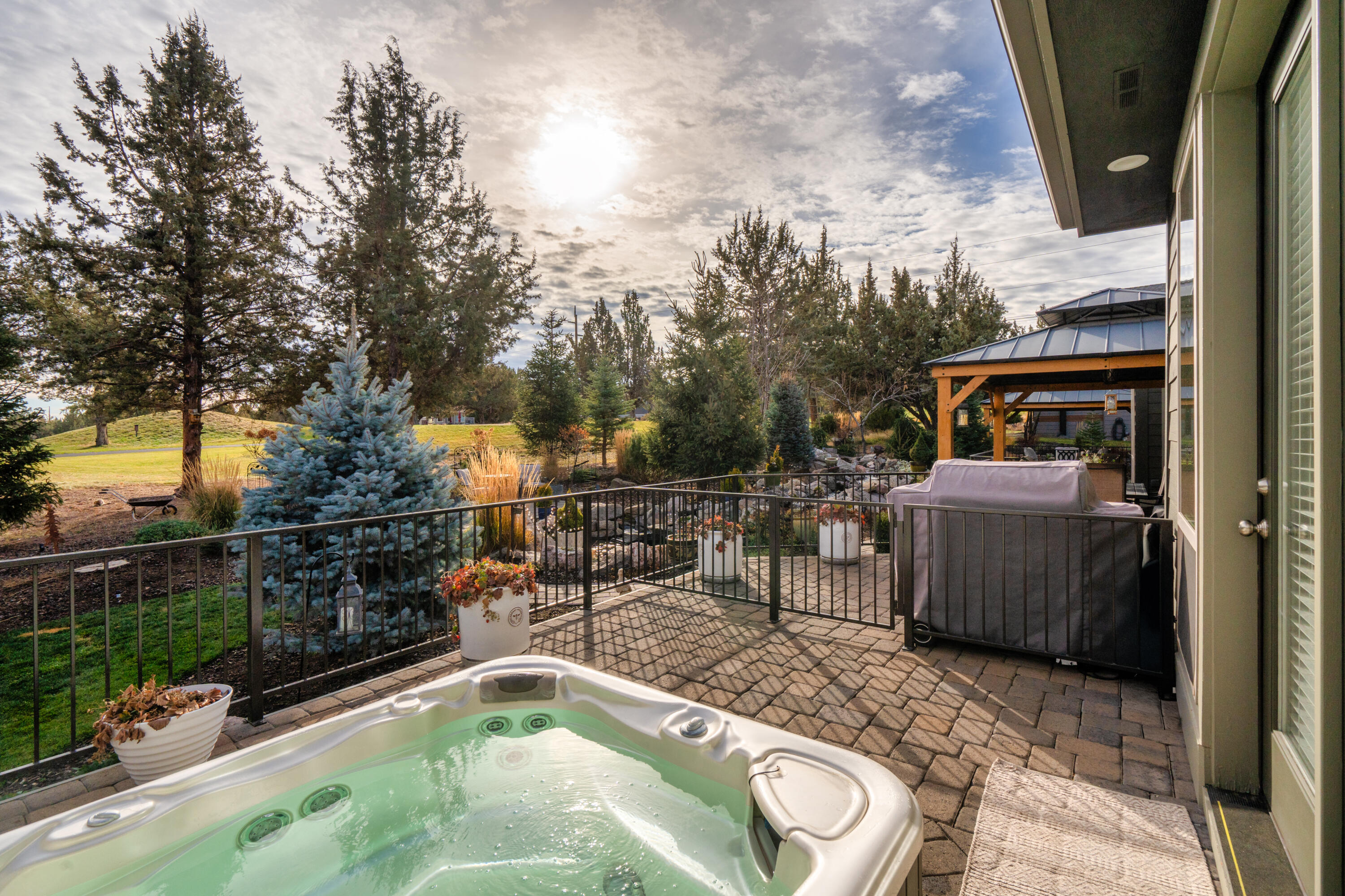 Eagle Crest - Residential