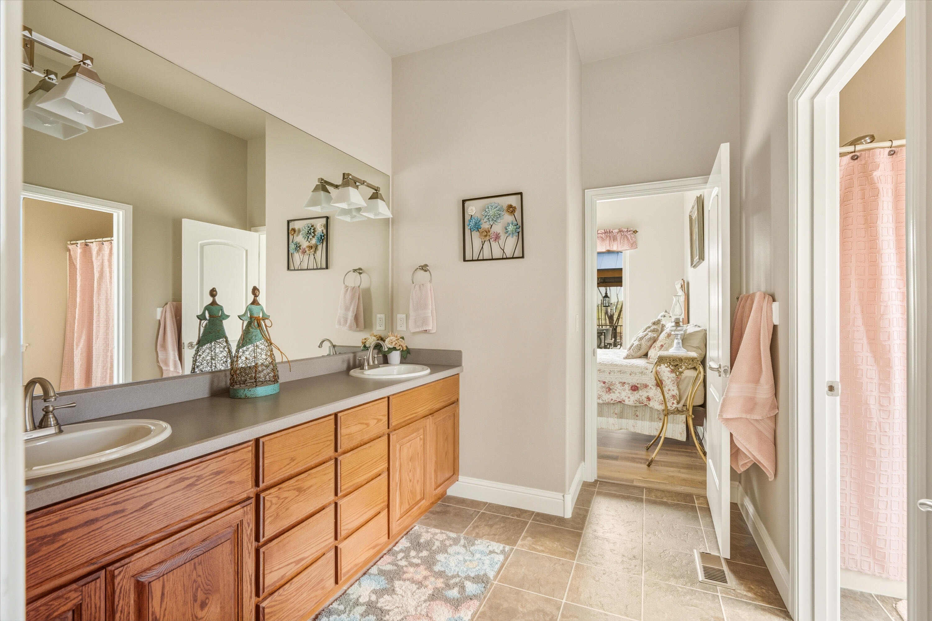 Eagle Crest - Residential