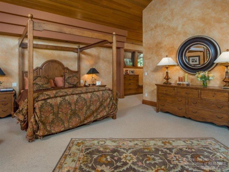 Broken Top - Residential