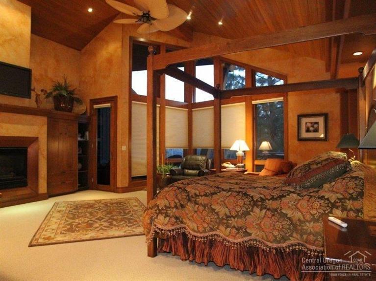 Broken Top - Residential