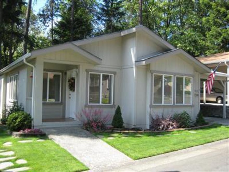 Impeccably Maintained Manufactured Home in the highly desirable Highland Heights Estates. 3 Bedroom, 2 Bath, 1,556 Sq Ft Home looks Brand New inside & out. Vaulted ceilings throughout as well as an open floor plan complement this Home nicely. Beautiful Large Master Suite with Garden Tub, Dual Sinks, & Separate Shower. Home has many recent upgrades including Carpet, Paint, Light Fixtures, Wainscoting, & More. Two Car Carport plus a Large 23x11 Shop. Home is sold with all Appliances, including Washer/Dryer, & Chest Freezer in the Shop. Private backyard. A wonderful Home in fantastic condition!