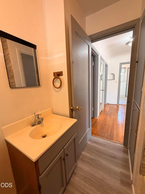Tiny photo for 1101 Mitchell Street, Klamath Falls, OR 97601 (MLS # 220226320)
