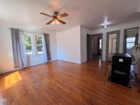 Tiny photo for 1101 Mitchell Street, Klamath Falls, OR 97601 (MLS # 220226320)