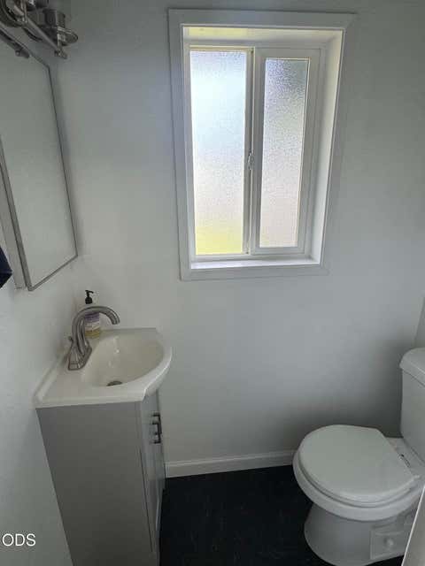 Tiny photo for 3426 Coronado Way, Klamath Falls, OR 97603 (MLS # 220225749)