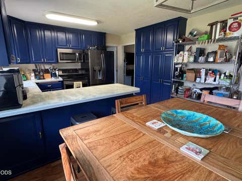 Tiny photo for 3426 Coronado Way, Klamath Falls, OR 97603 (MLS # 220225749)