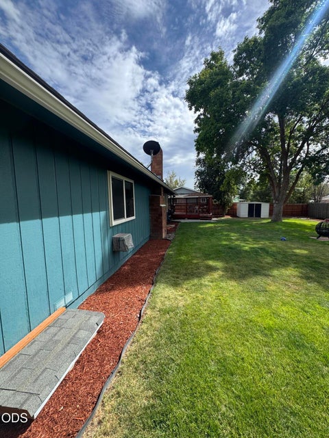 Tiny photo for 3426 Coronado Way, Klamath Falls, OR 97603 (MLS # 220225749)