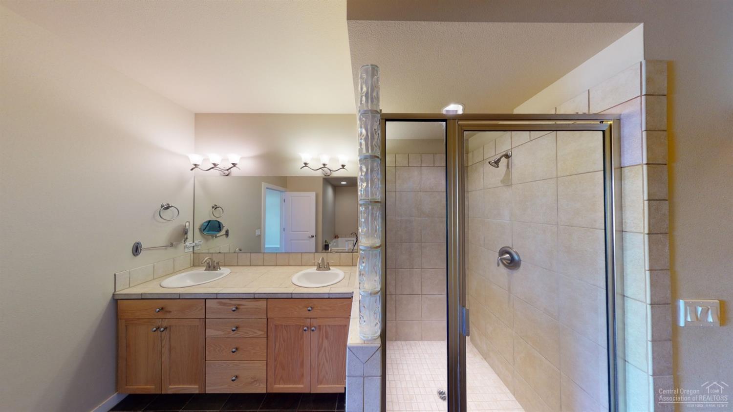 Meredith - Residential