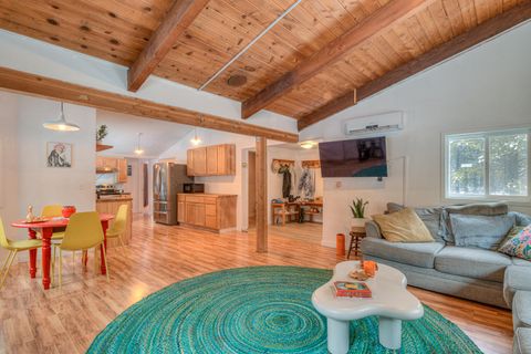 Tiny photo for 52351 Dustan Road, La Pine, OR 97739 (MLS # 220216028)