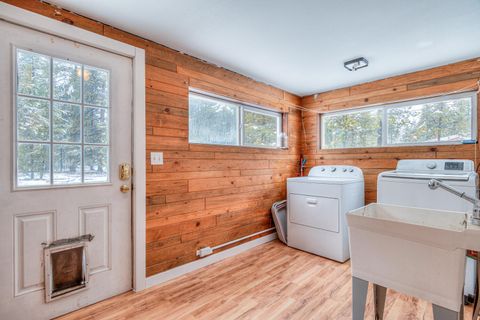 Tiny photo for 52351 Dustan Road, La Pine, OR 97739 (MLS # 220216028)