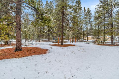 Tiny photo for 52351 Dustan Road, La Pine, OR 97739 (MLS # 220216028)
