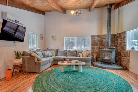 Tiny photo for 52351 Dustan Road, La Pine, OR 97739 (MLS # 220216028)