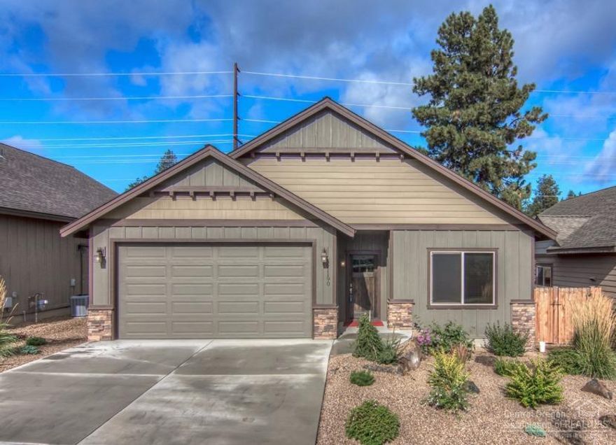 Single level, easy living in South East Bend. Built in 2015 with upgrades, central heat and air, laminate hardwoods in living areas, easy care landscape. Lightly lived in with large kitchen island and cozy fireplace. Large Master Suite with walk in closet. Close to shopping and services.