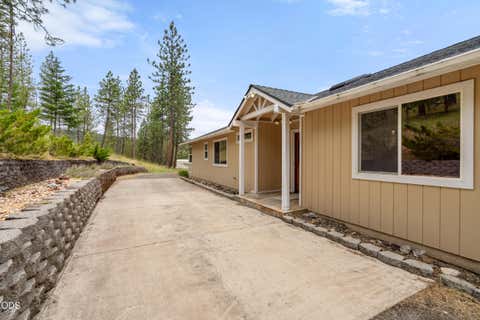 Tiny photo for 580 Ragsdale Road, Trail, OR 97541 (MLS # 220222779)