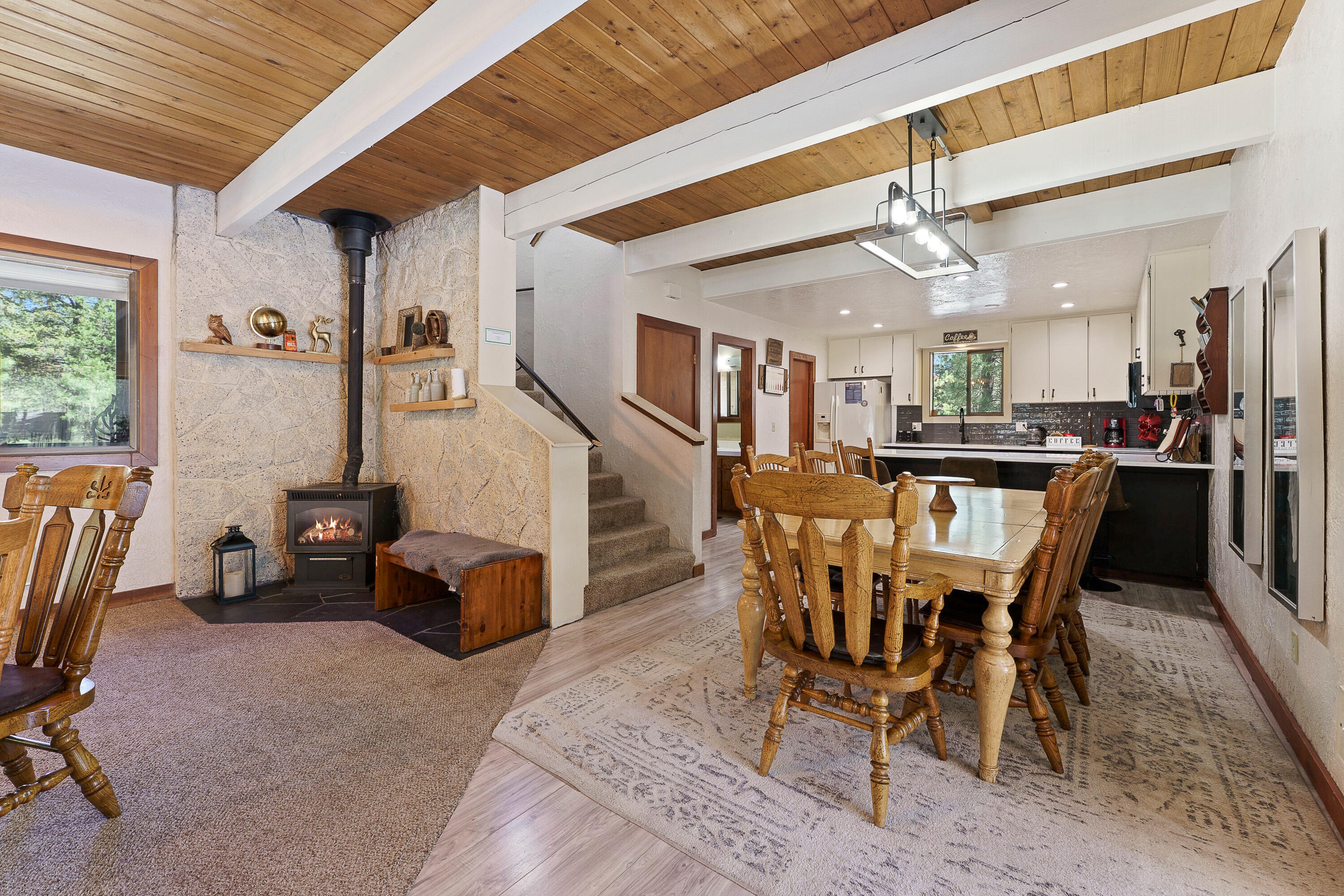 18066 E Butte Lane