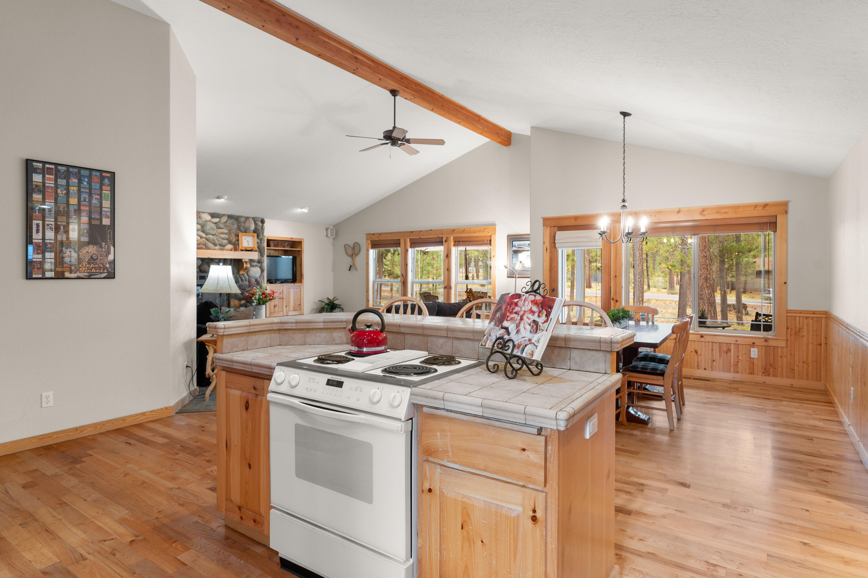 18092 Juniper Lane 19