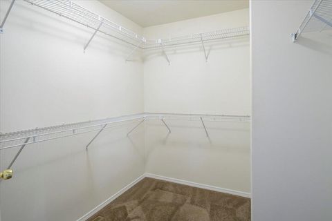 Tiny photo for 2485 NE 7th Lane, Redmond, OR 97756 (MLS # 220213286)