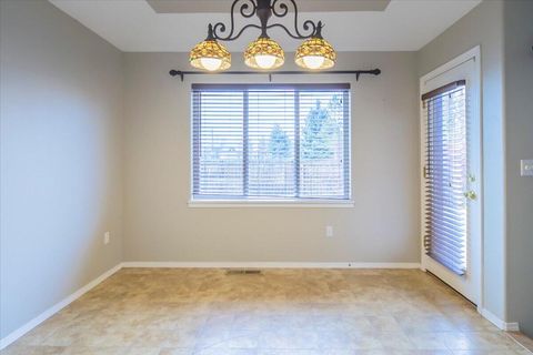 Tiny photo for 2485 NE 7th Lane, Redmond, OR 97756 (MLS # 220213286)