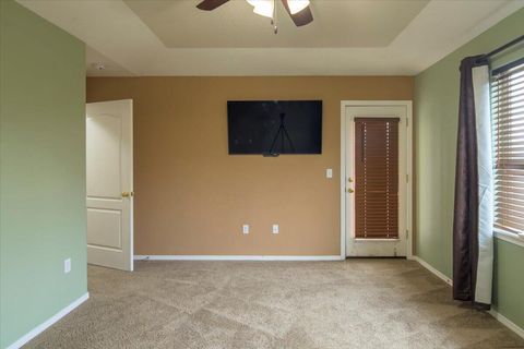 Tiny photo for 2485 NE 7th Lane, Redmond, OR 97756 (MLS # 220213286)