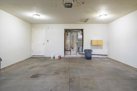 Tiny photo for 2485 NE 7th Lane, Redmond, OR 97756 (MLS # 220213286)