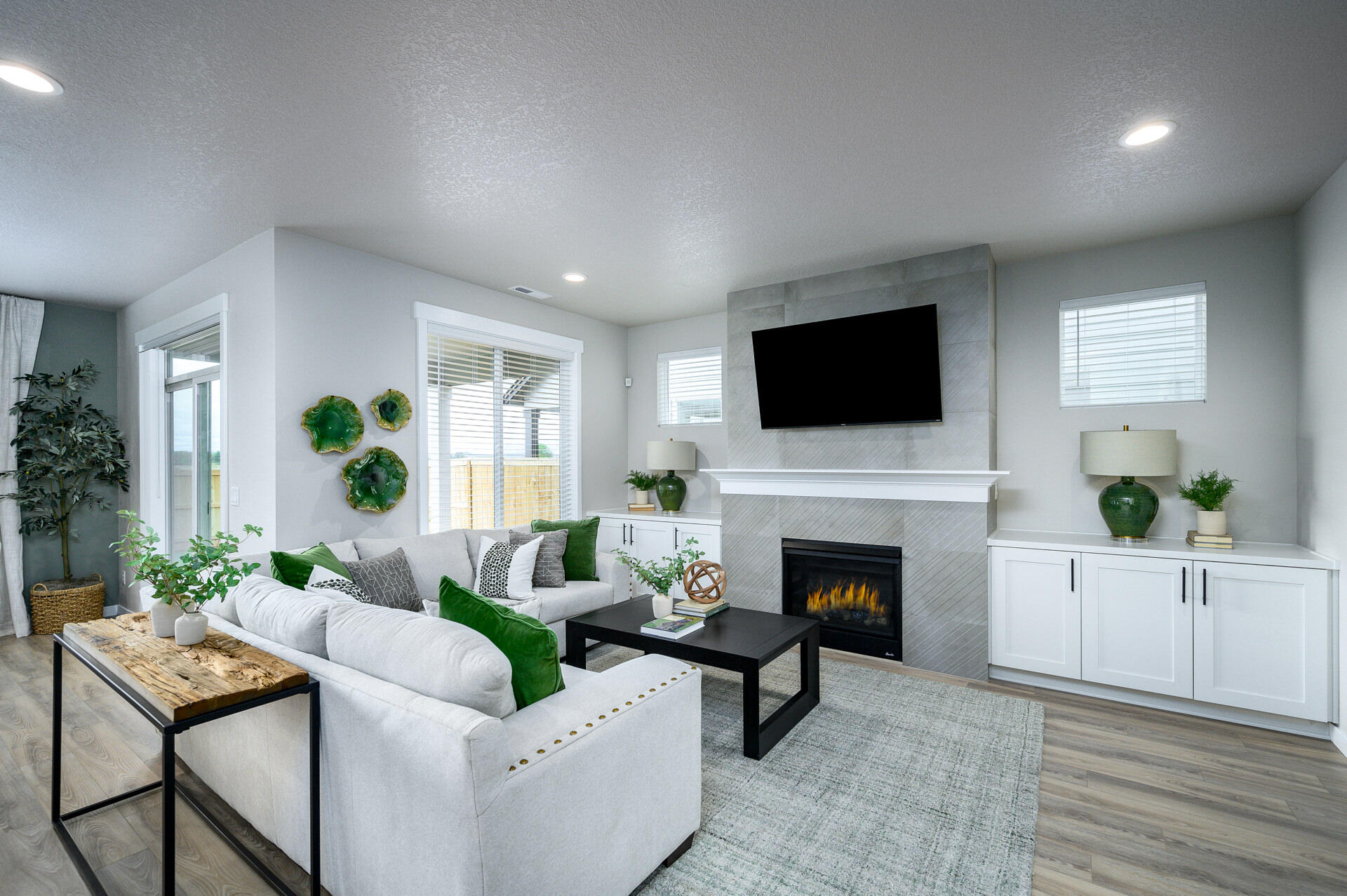 Eagle Point Golf Community - Residential