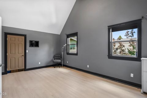 Tiny photo for 796 SE Briarwood Court, Bend, OR 97702 (MLS # 220225379)