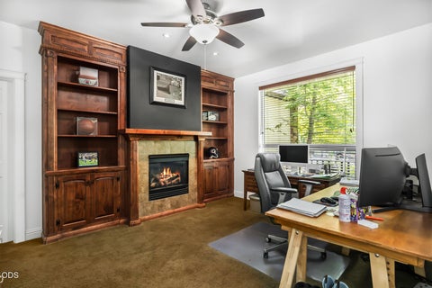 Tiny photo for 796 SE Briarwood Court, Bend, OR 97702 (MLS # 220225379)