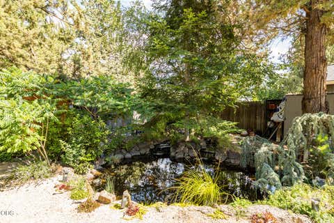 Tiny photo for 796 SE Briarwood Court, Bend, OR 97702 (MLS # 220225379)