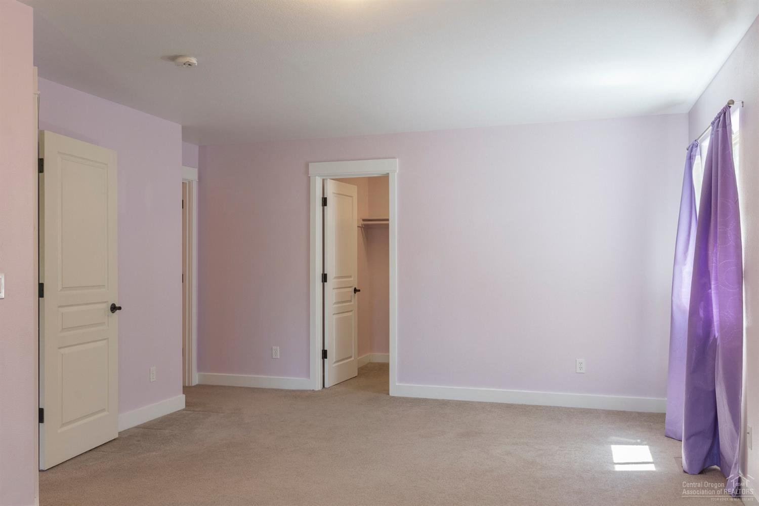 Skyliner Summit - Residential