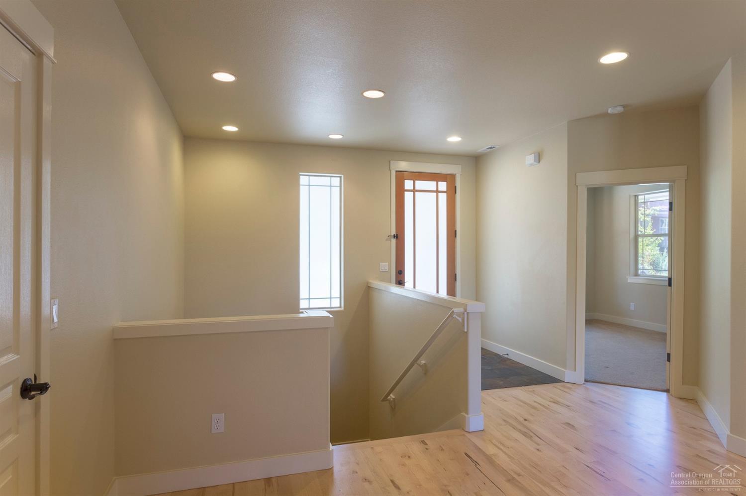 Skyliner Summit - Residential