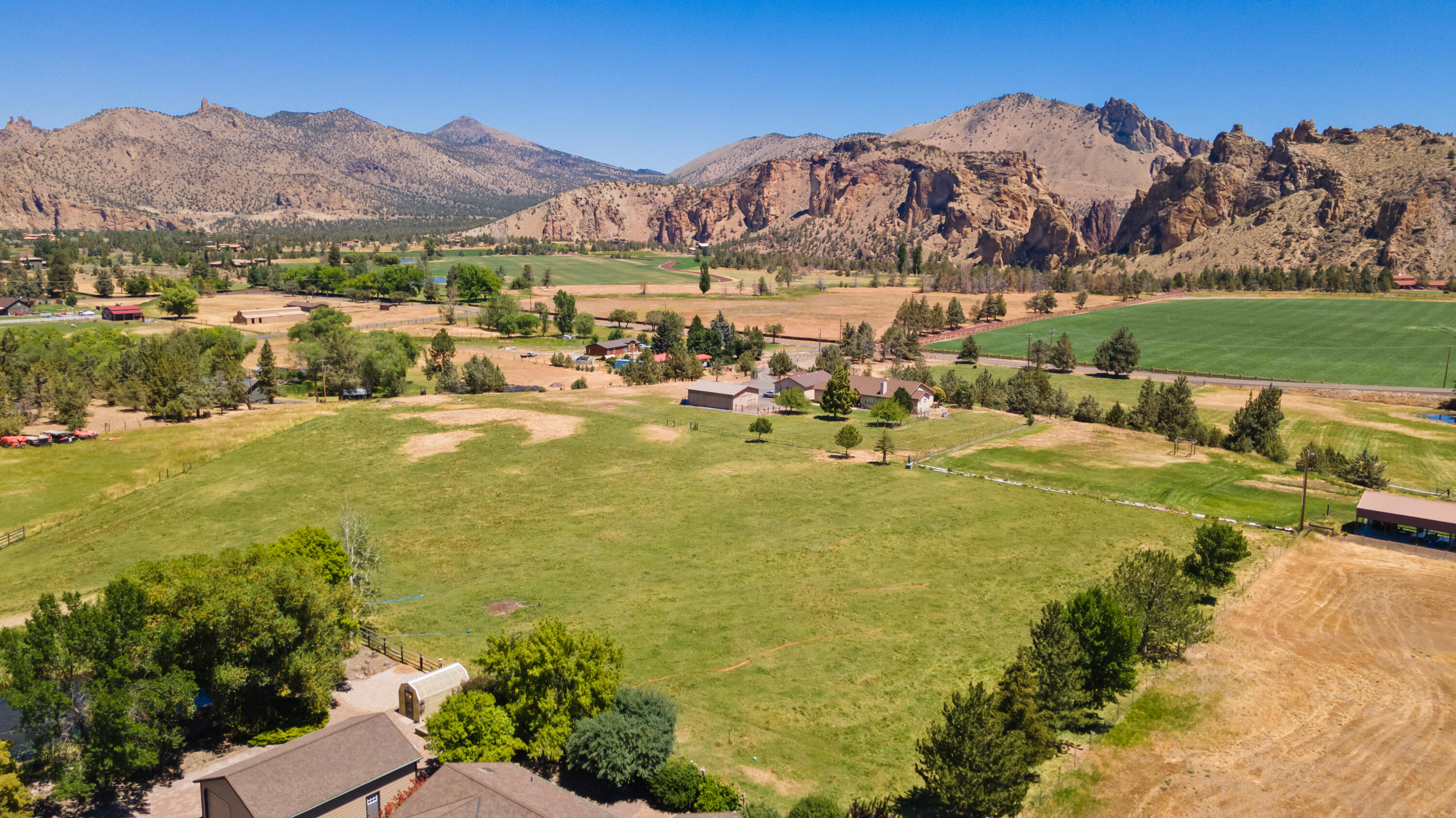 Harris Estate - Residential