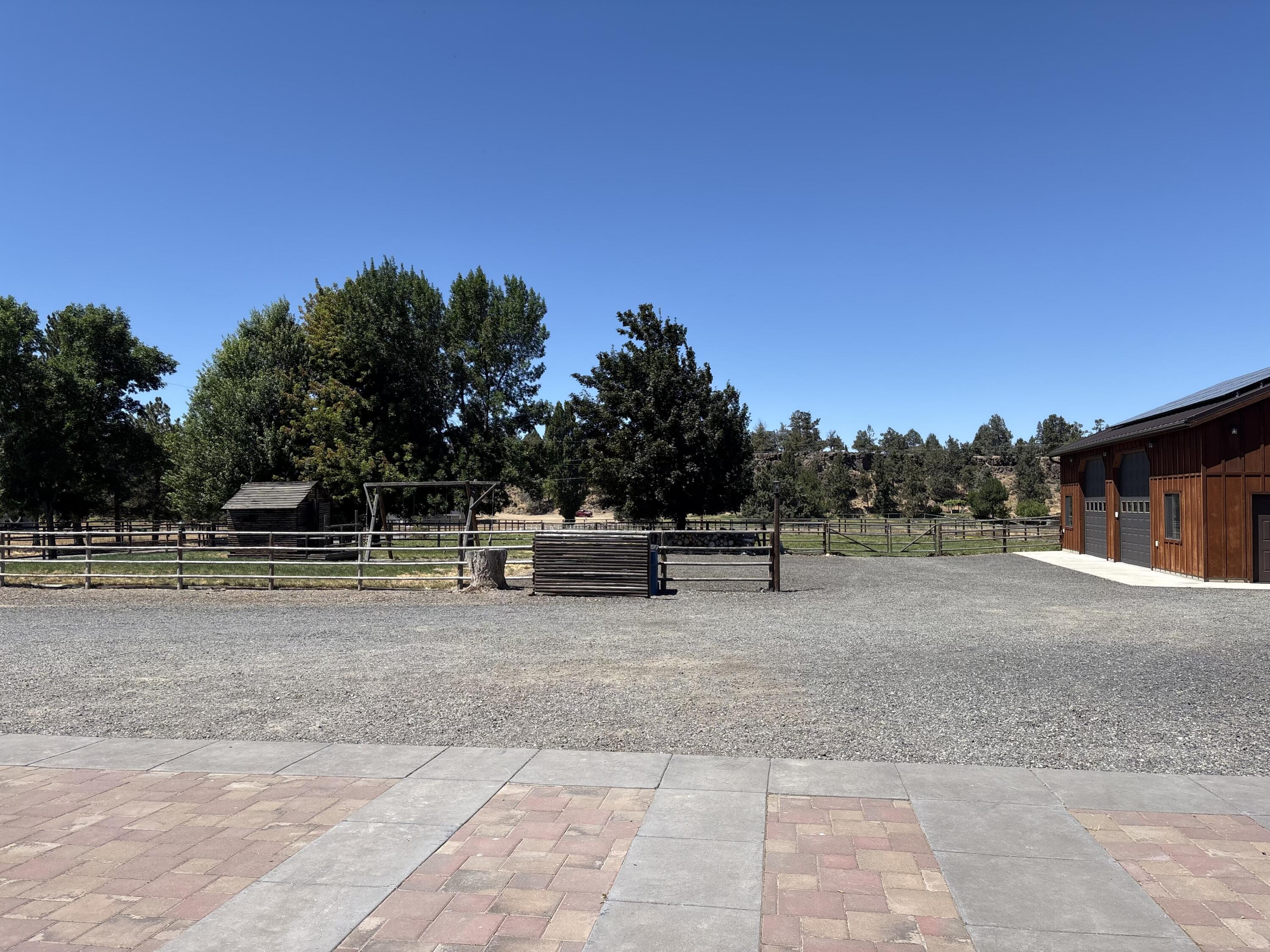 Harris Estate - Residential