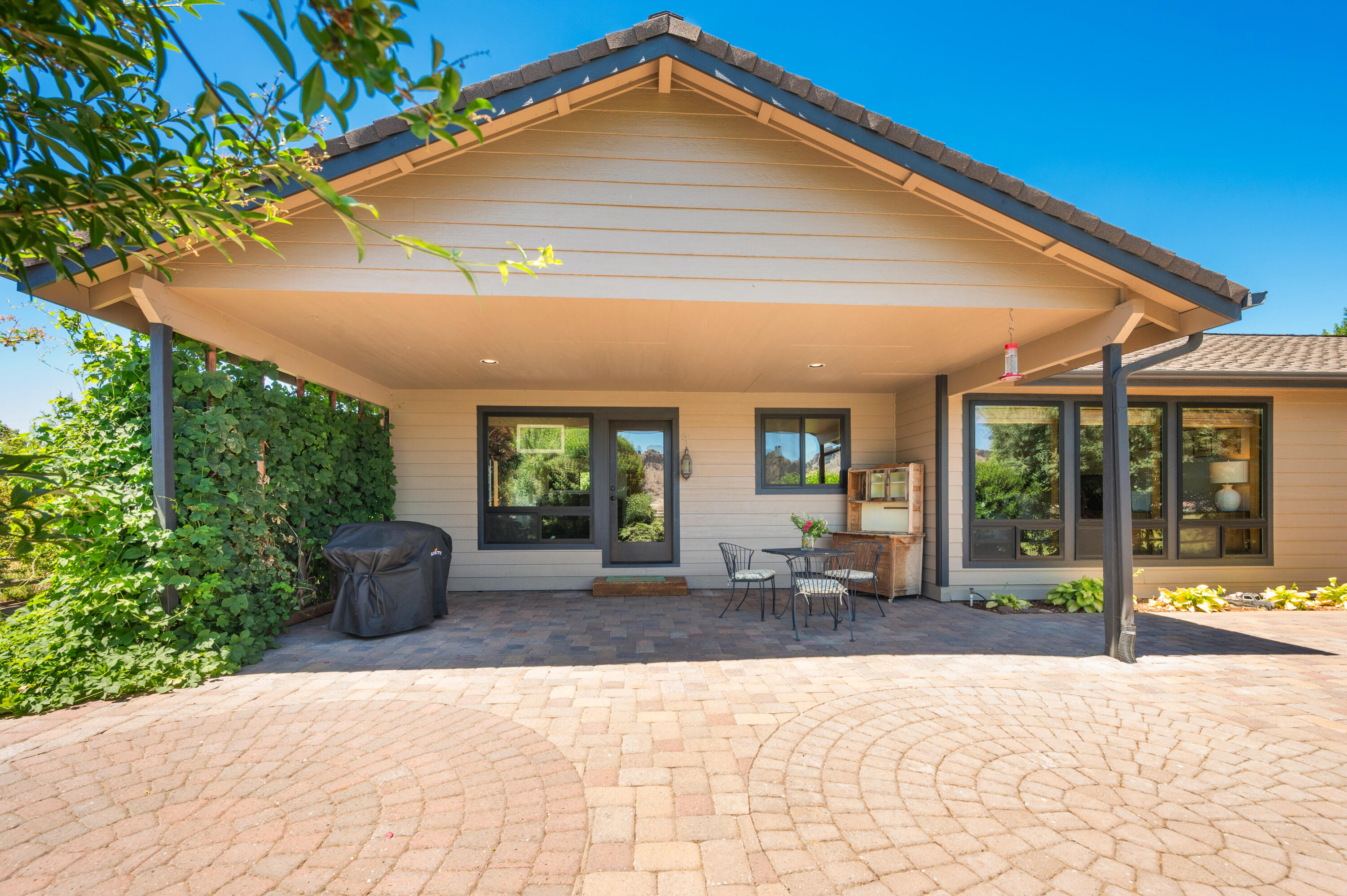 Harris Estate - Residential