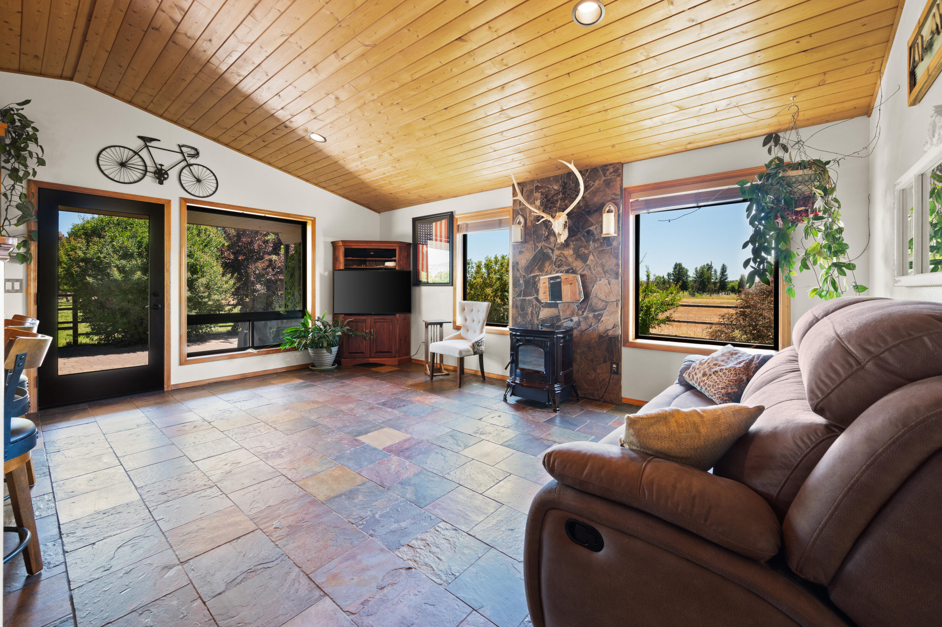 Harris Estate - Residential