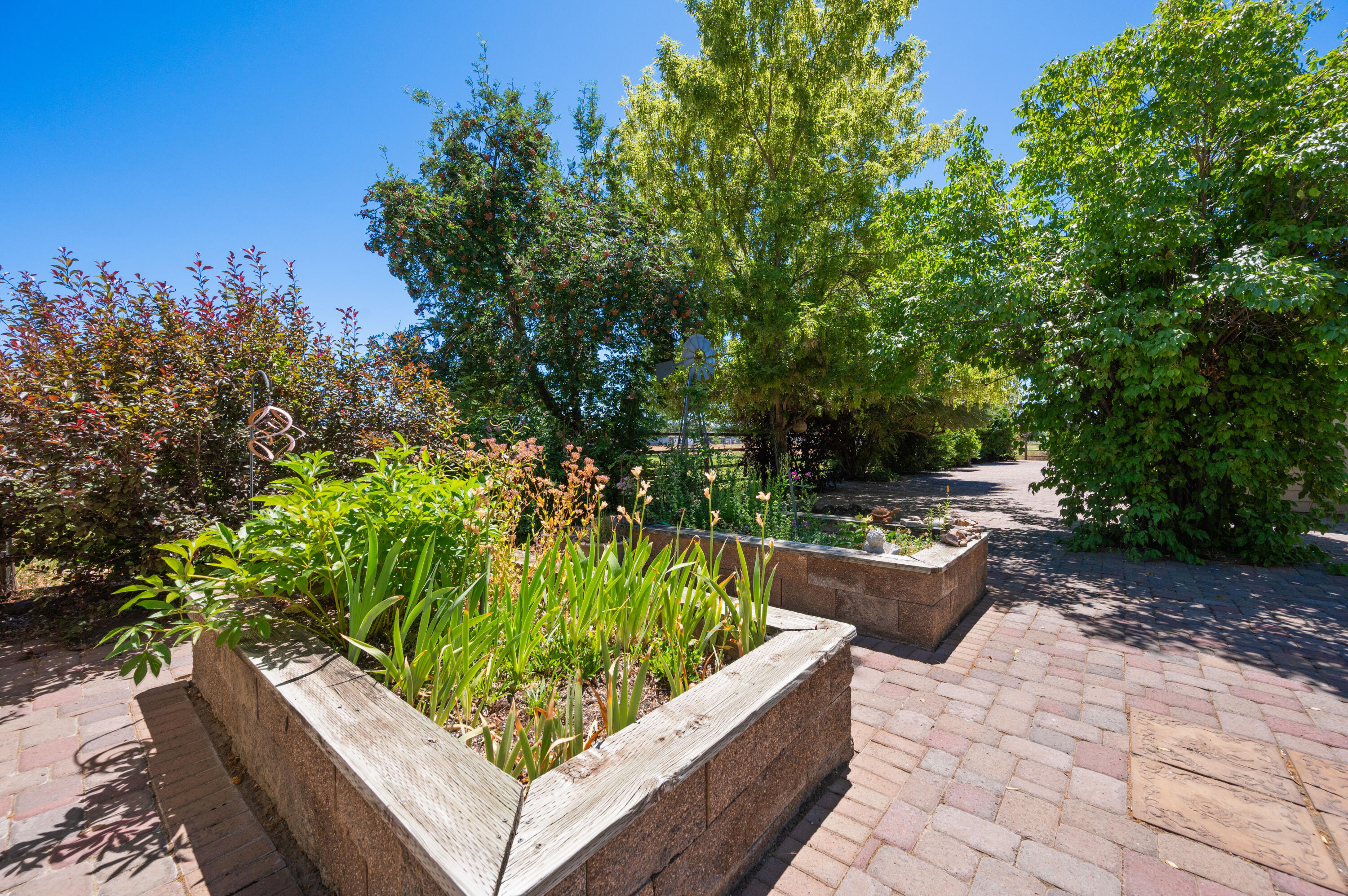 Harris Estate - Residential