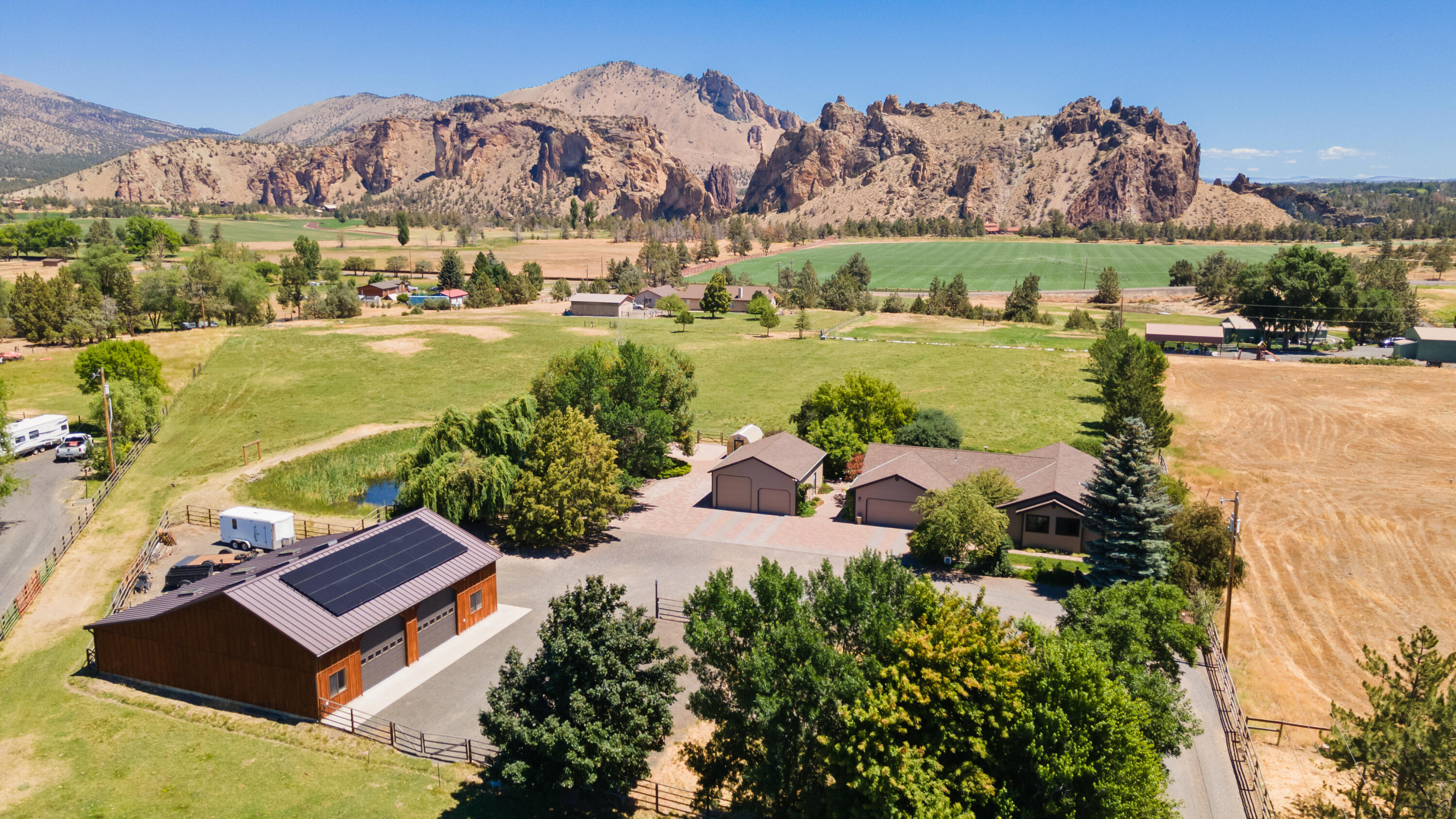 Harris Estate - Residential