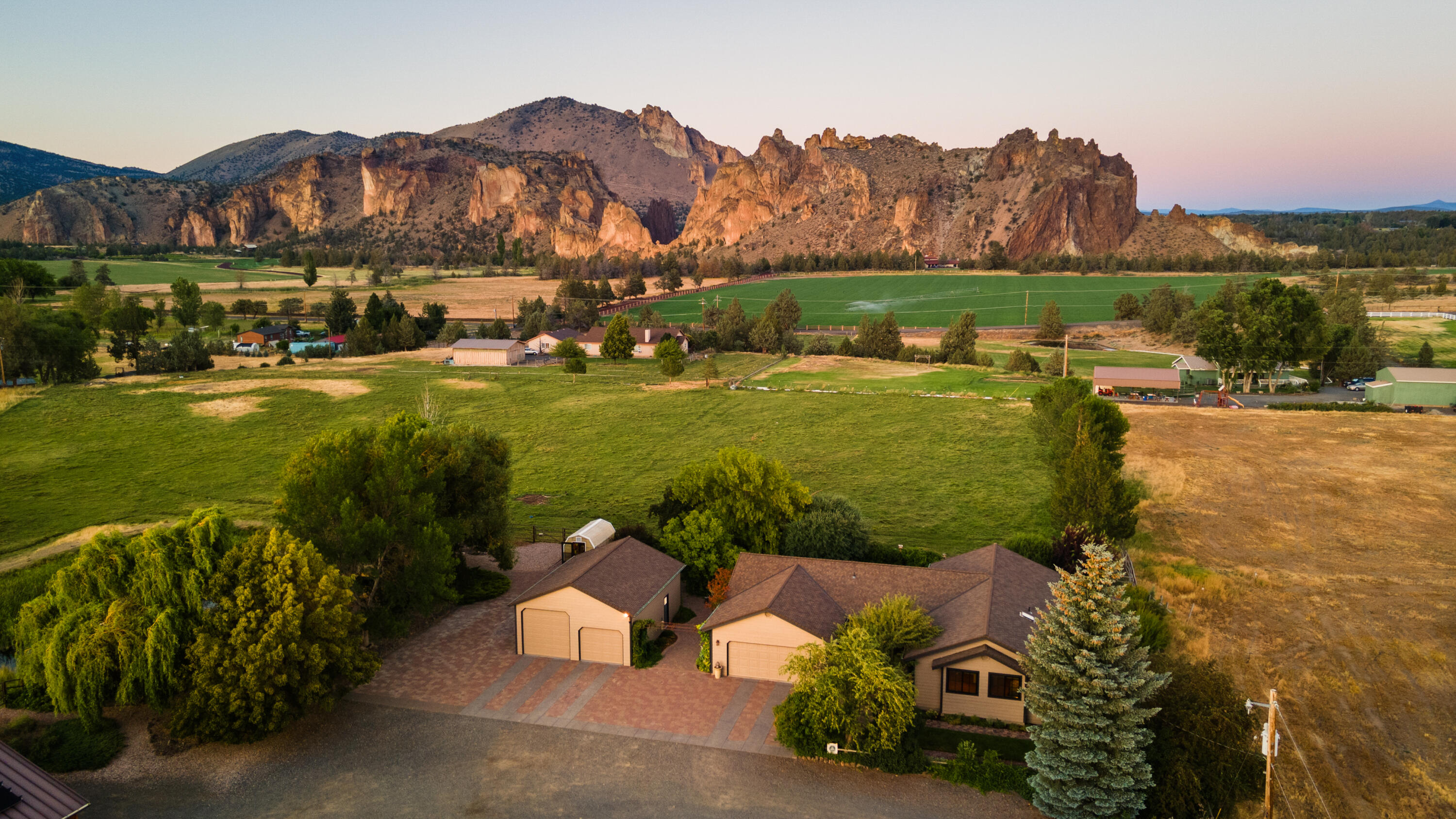 Harris Estate - Residential