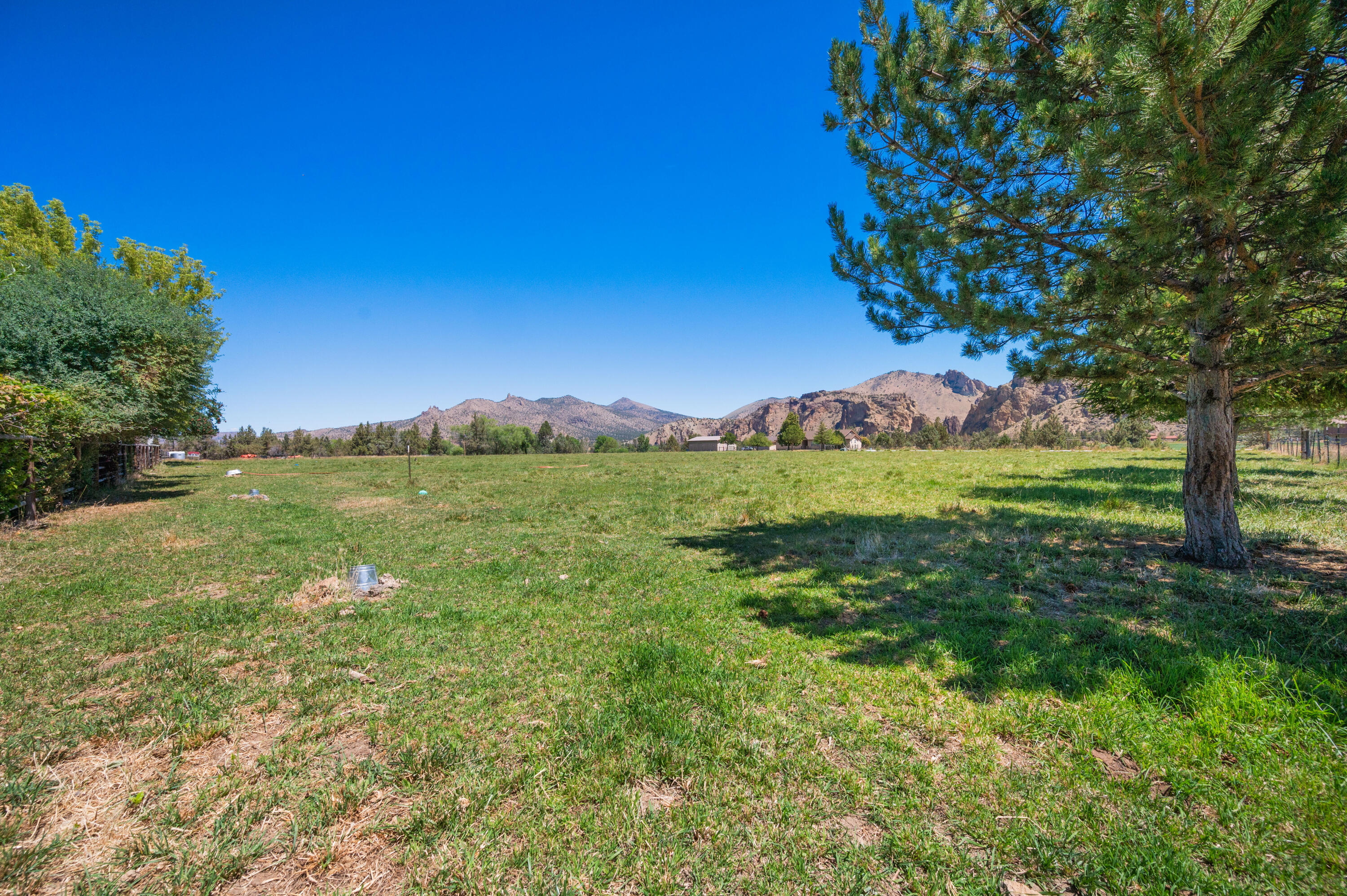 Harris Estate - Residential