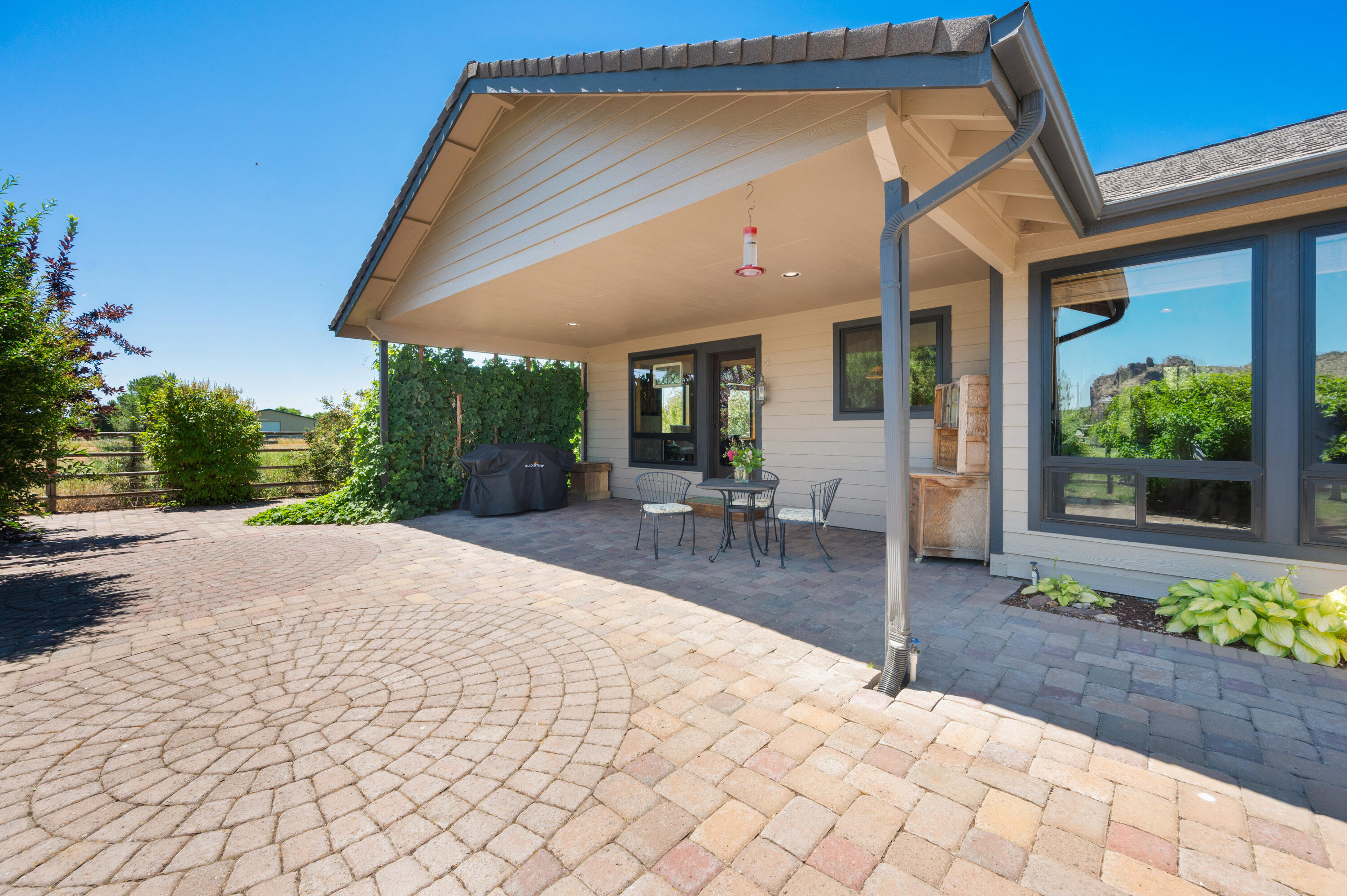 Harris Estate - Residential