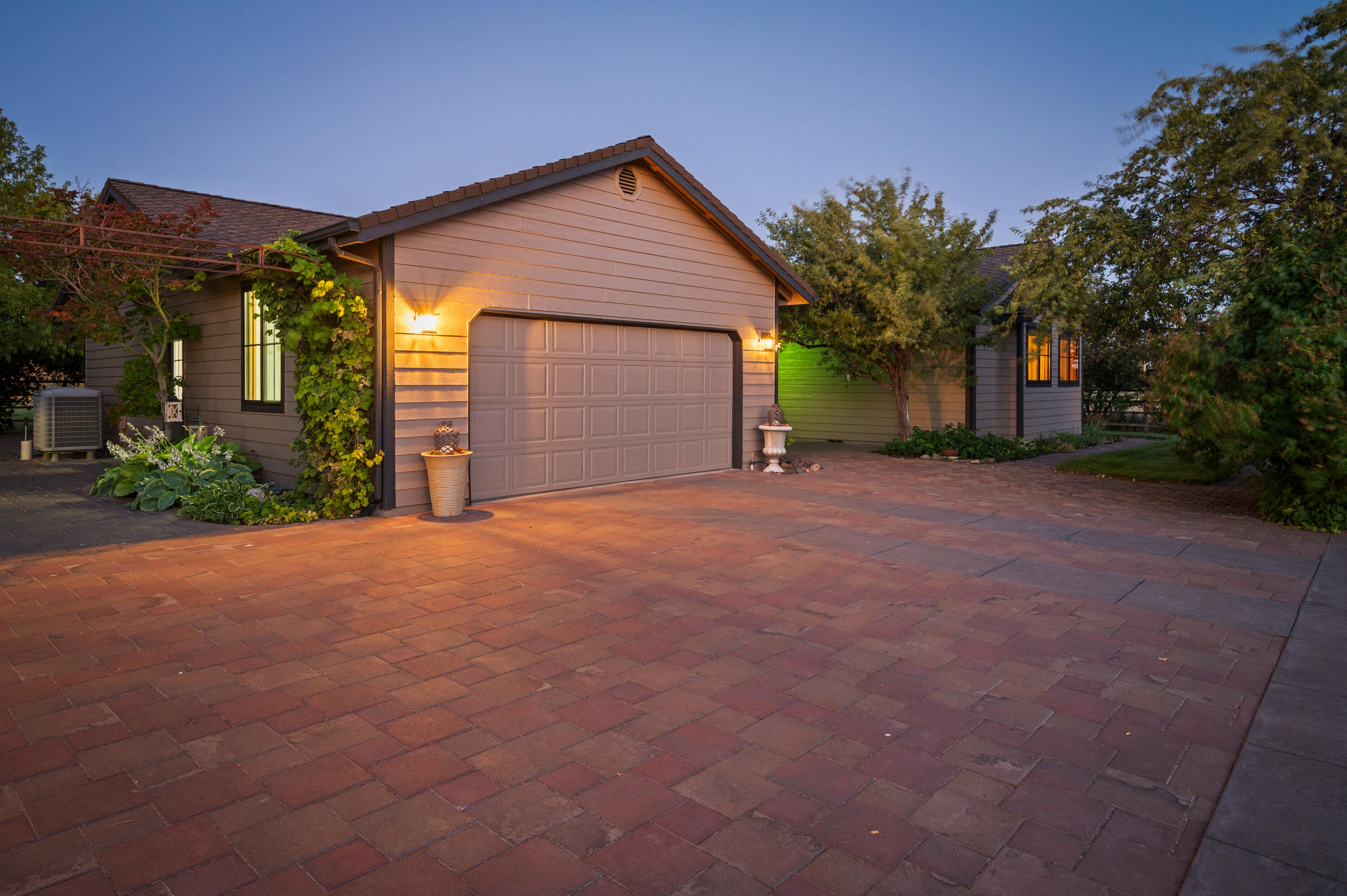 Harris Estate - Residential