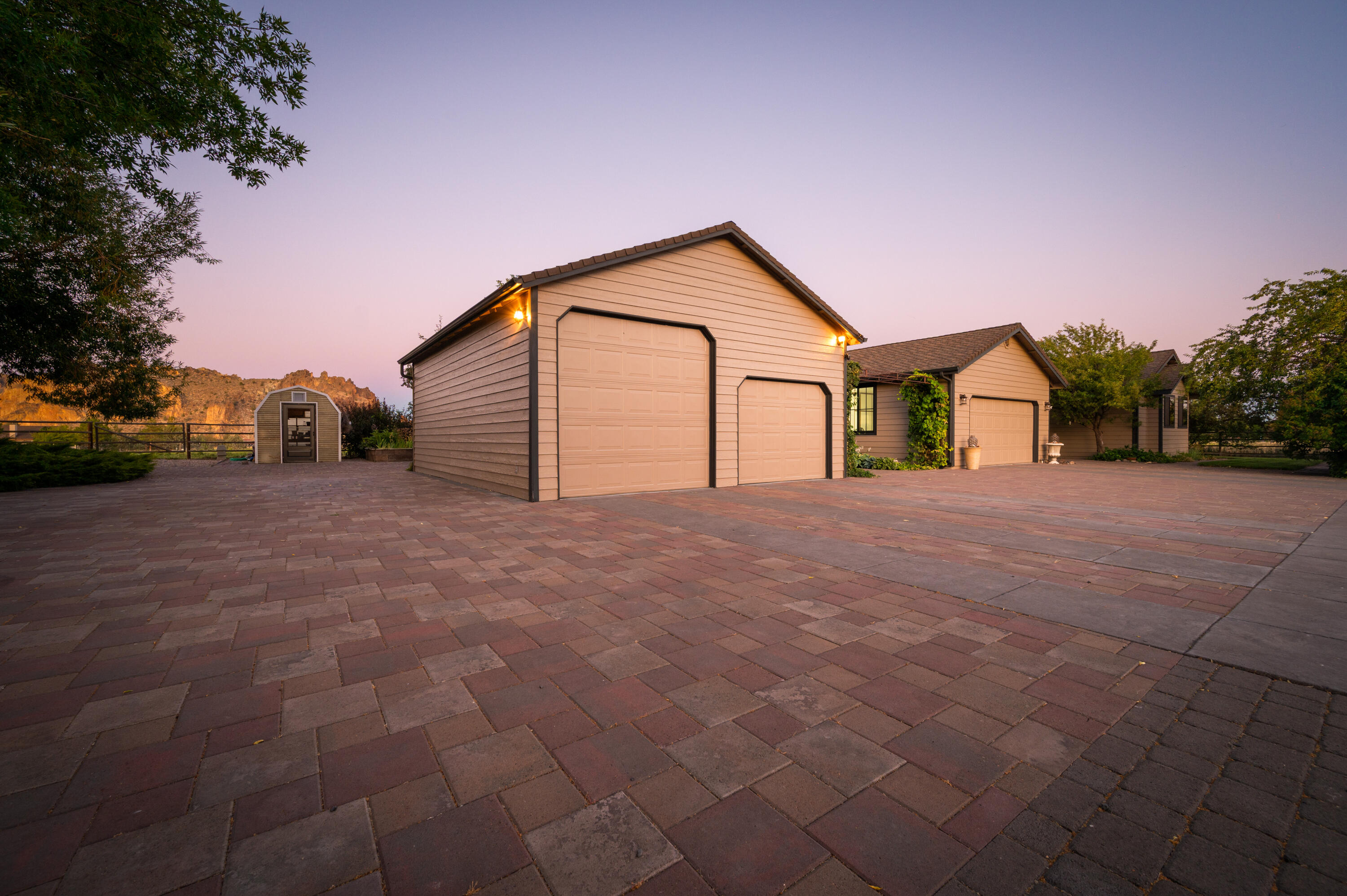 Harris Estate - Residential